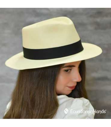 Fedora Sombrero de Panamá Montecristi